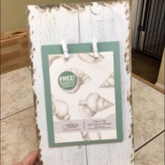 Fetco home decor frame white distressed - Picture 2 of 4